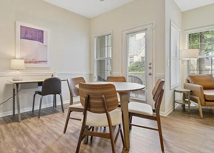 Apartment Landing Modern With Amazing Amenities Winston-Salem