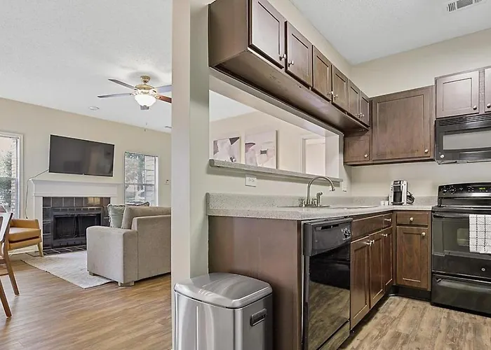Landing Modern With Amazing Amenities